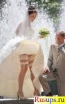 Подглядывания под юбки онлайн бесплатно на свадьбе