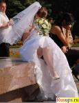 Фото под юбками в метро у невесты